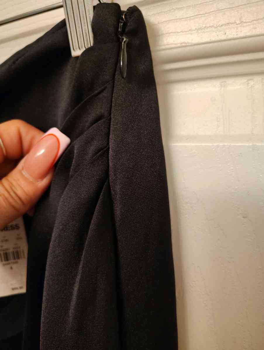 Express silk pencil skirt - Kissimmee, Florida - FleaMarketBay