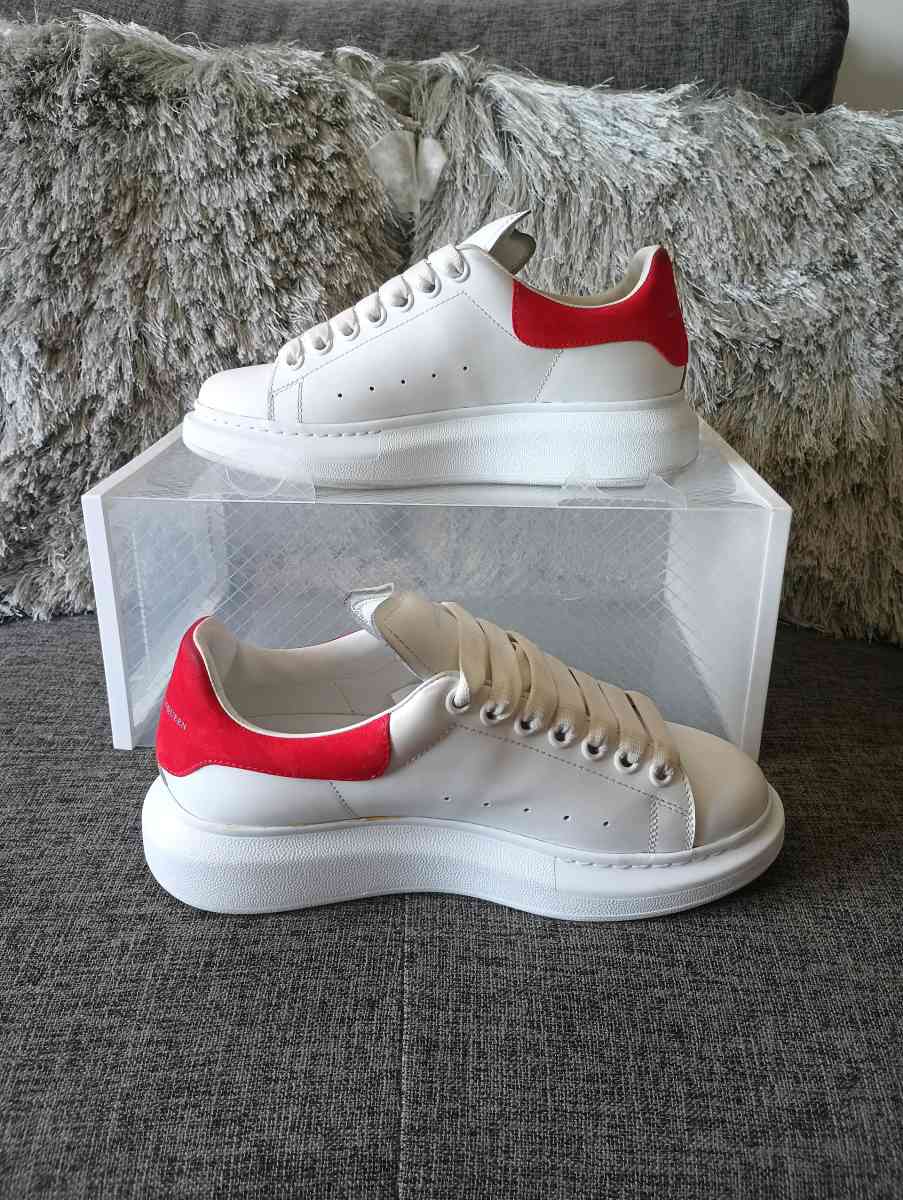 Alexander McQueen White Leather Sneakers 462214 size US 85 f - Frostproof, Florida - FleaMarketBay