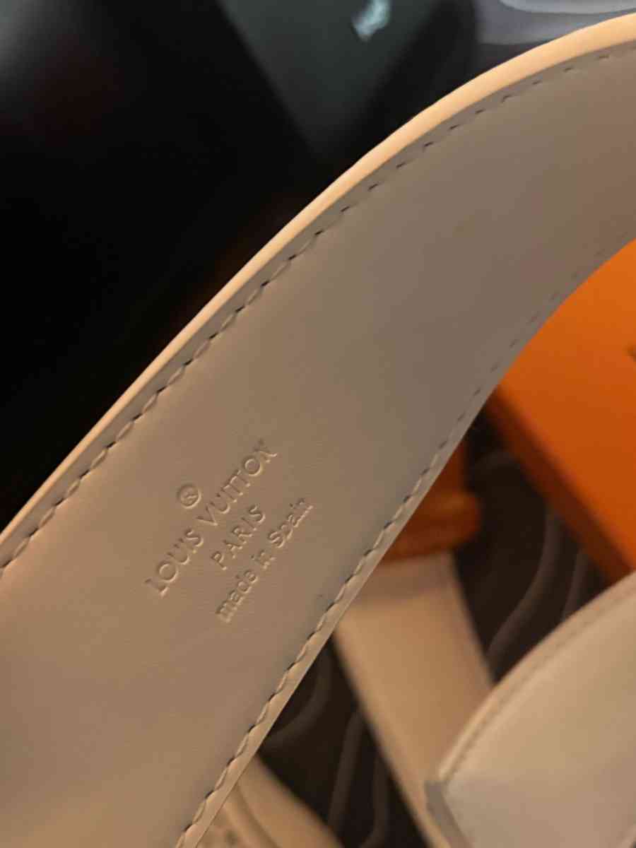 Lv belt negotiable on price - Nashua, New Hampshire - FleaMarketBay