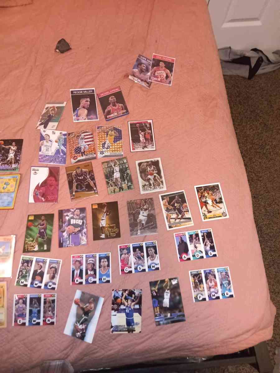 sports cards - Fresno, California - FleaMarketBay