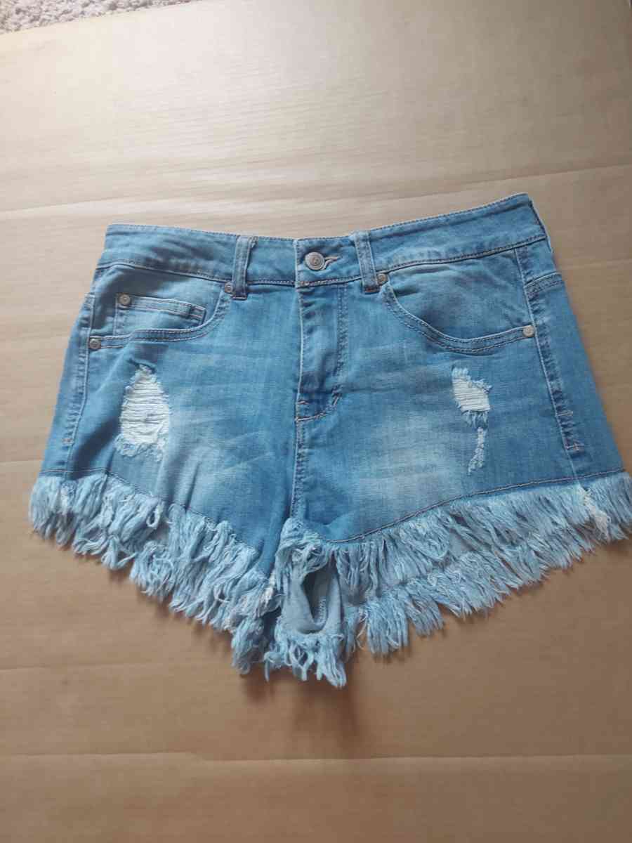 Altard States Fringe Denim Shorts Size 5 - Atlanta, Georgia