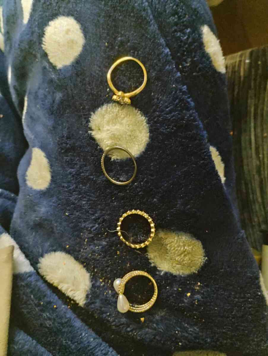 rings - Newport News, Virginia - FleaMarketBay