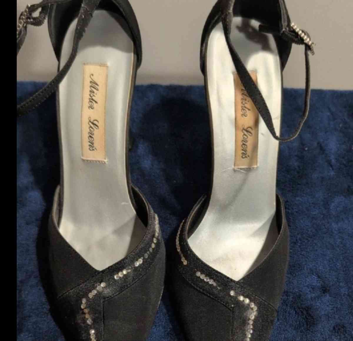 Black Womens Shoes  size 10 medium - Baltimore, Ohio - FleaMarketBay