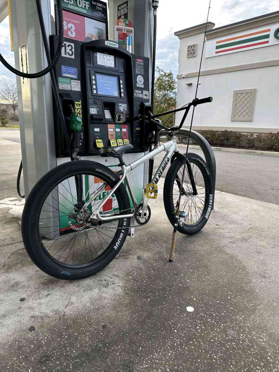 29 se bike - Astor, Florida - FleaMarketBay