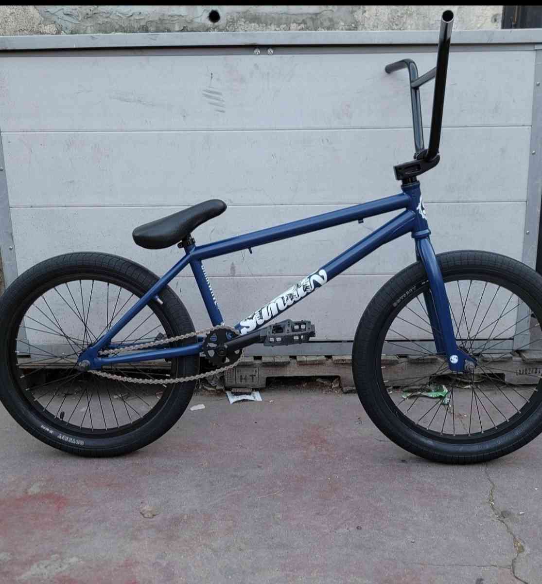 20 sunday bmx - Compton, California - FleaMarketBay