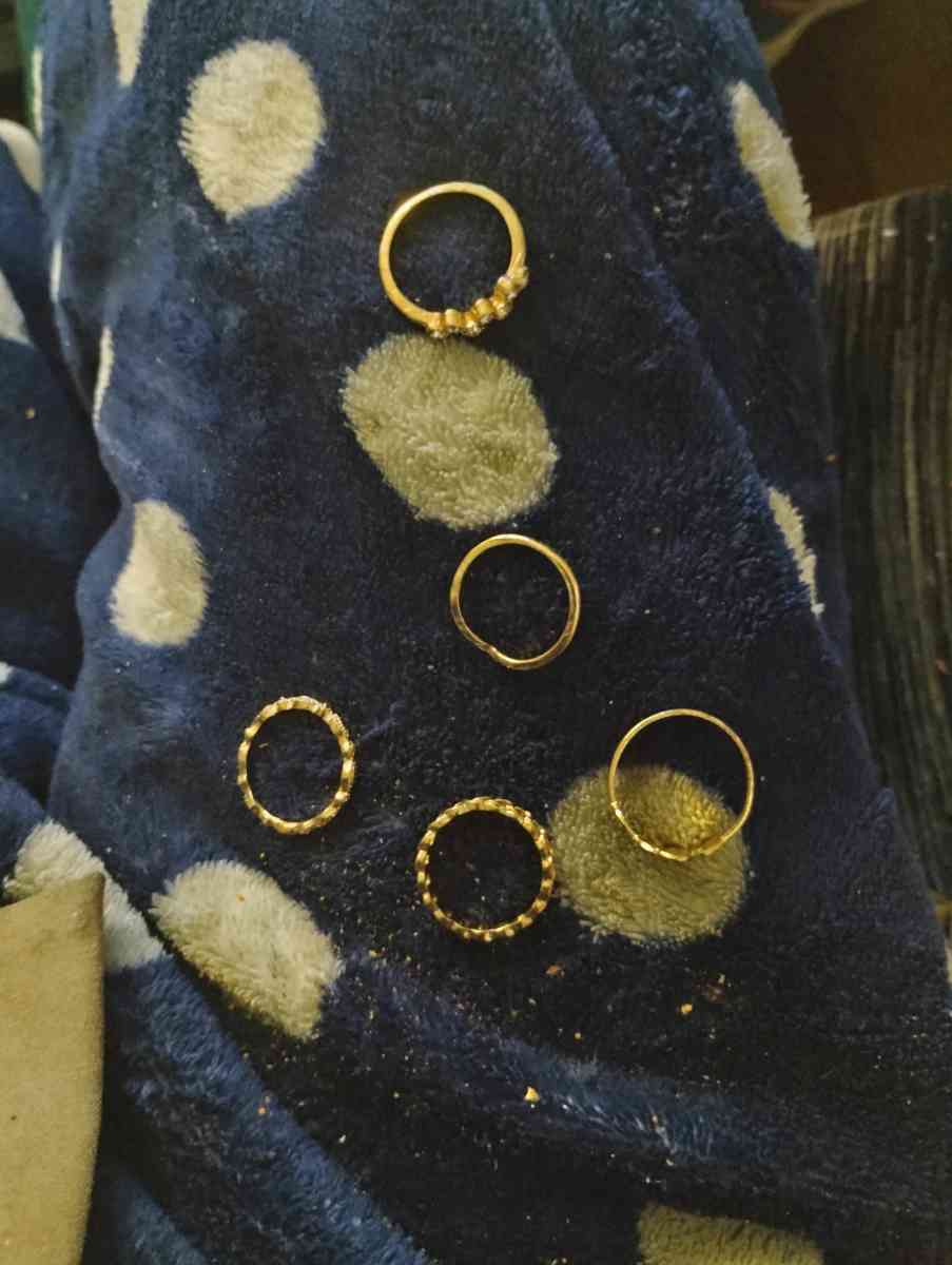 rings - Newport News, Virginia - FleaMarketBay