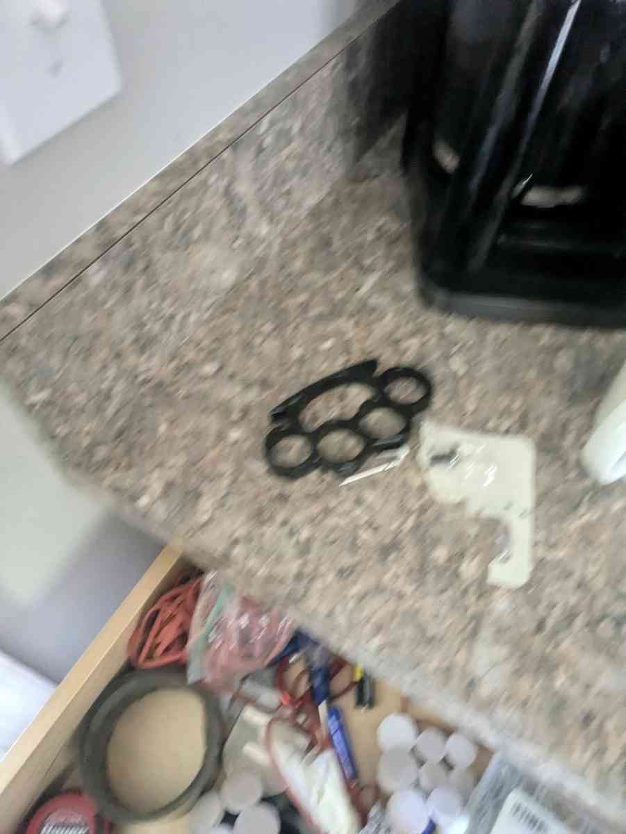 black buckel - Abington, Pennsylvania - FleaMarketBay