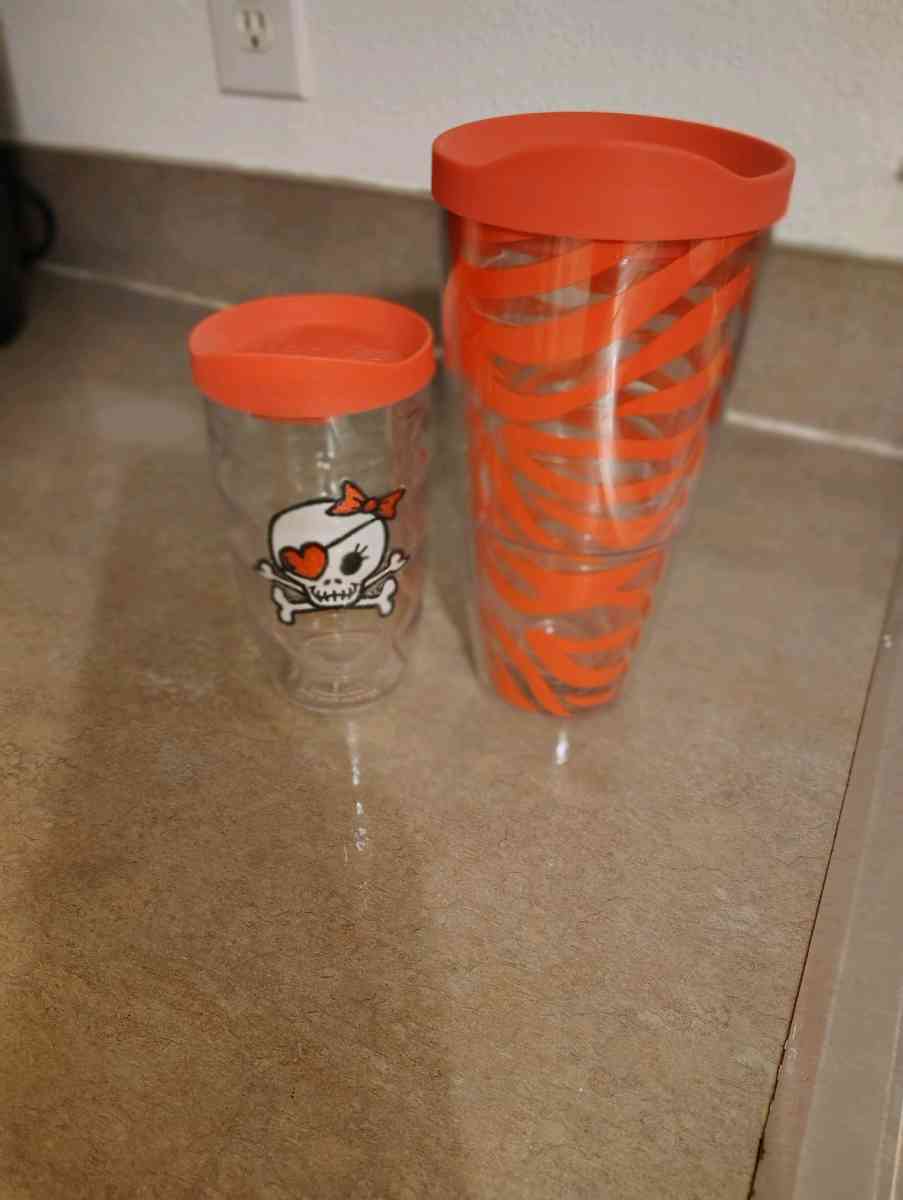 matching mommy and me Tervis cups - Kissimmee, Florida - FleaMarketBay