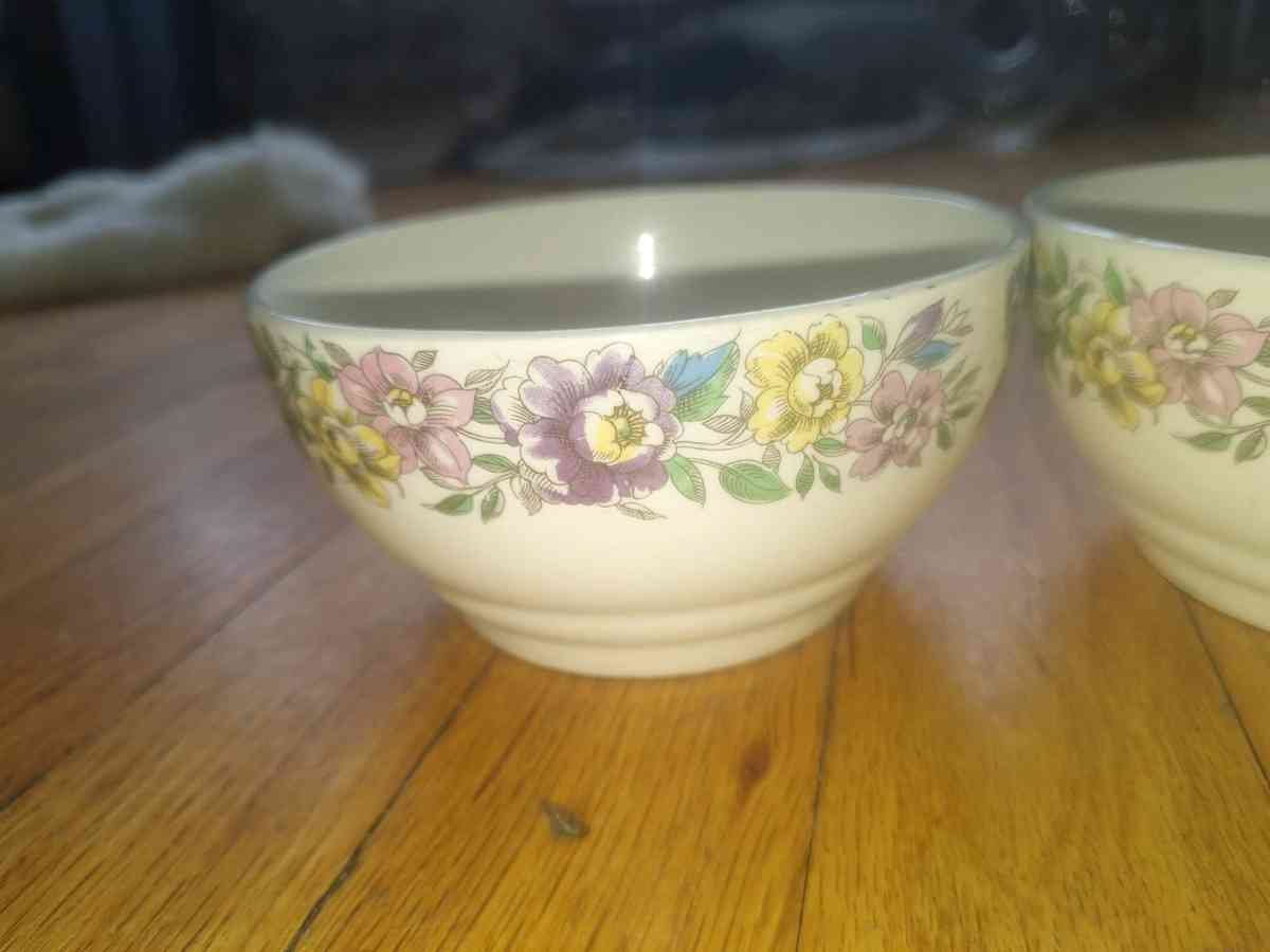 VINTAGE LANSDOWNE MINIATURE BOWLS - Schenectady, New York - FleaMarketBay