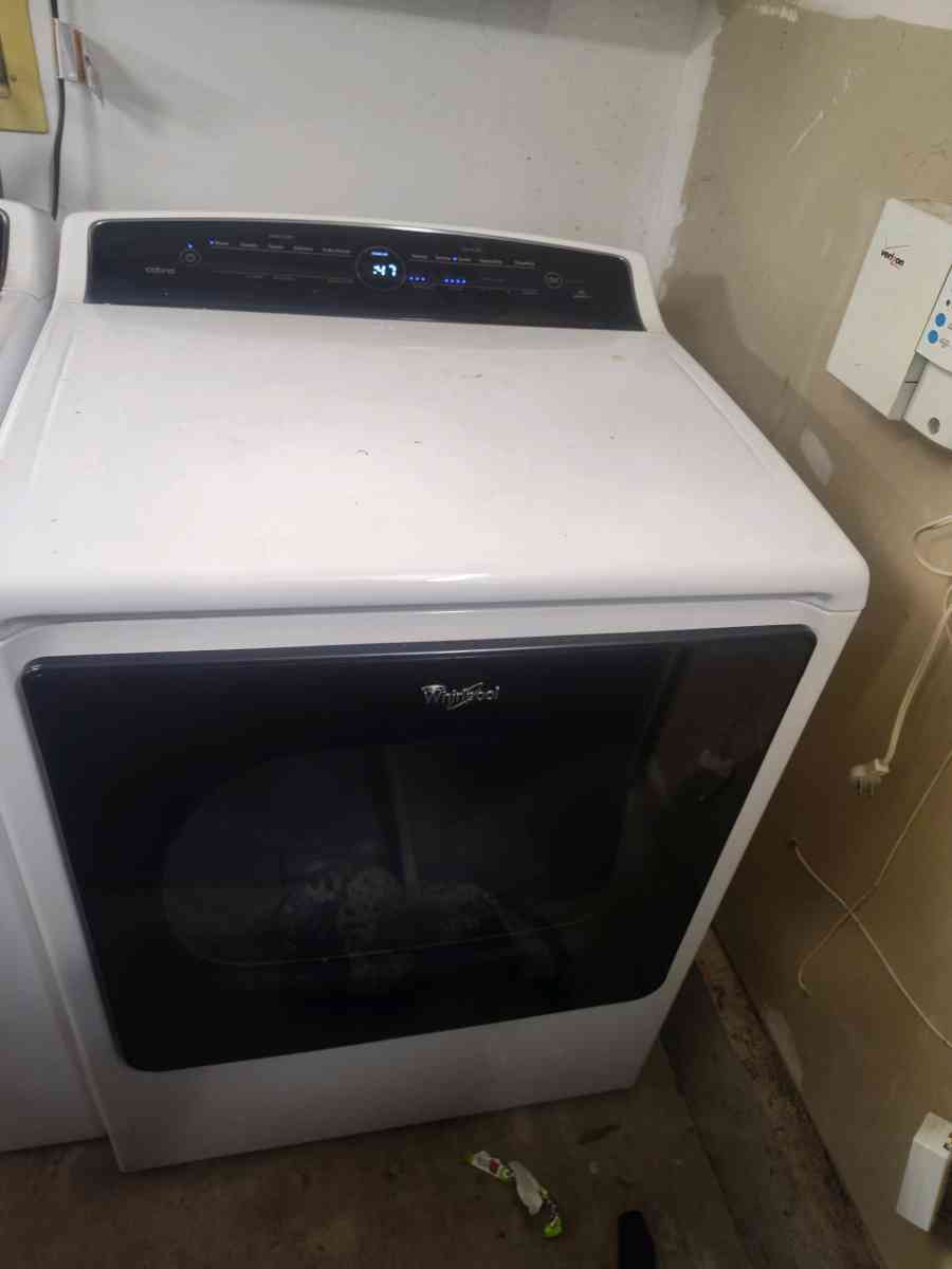 whirlpool washer and dryer - Marysville, Washington - FleaMarketBay
