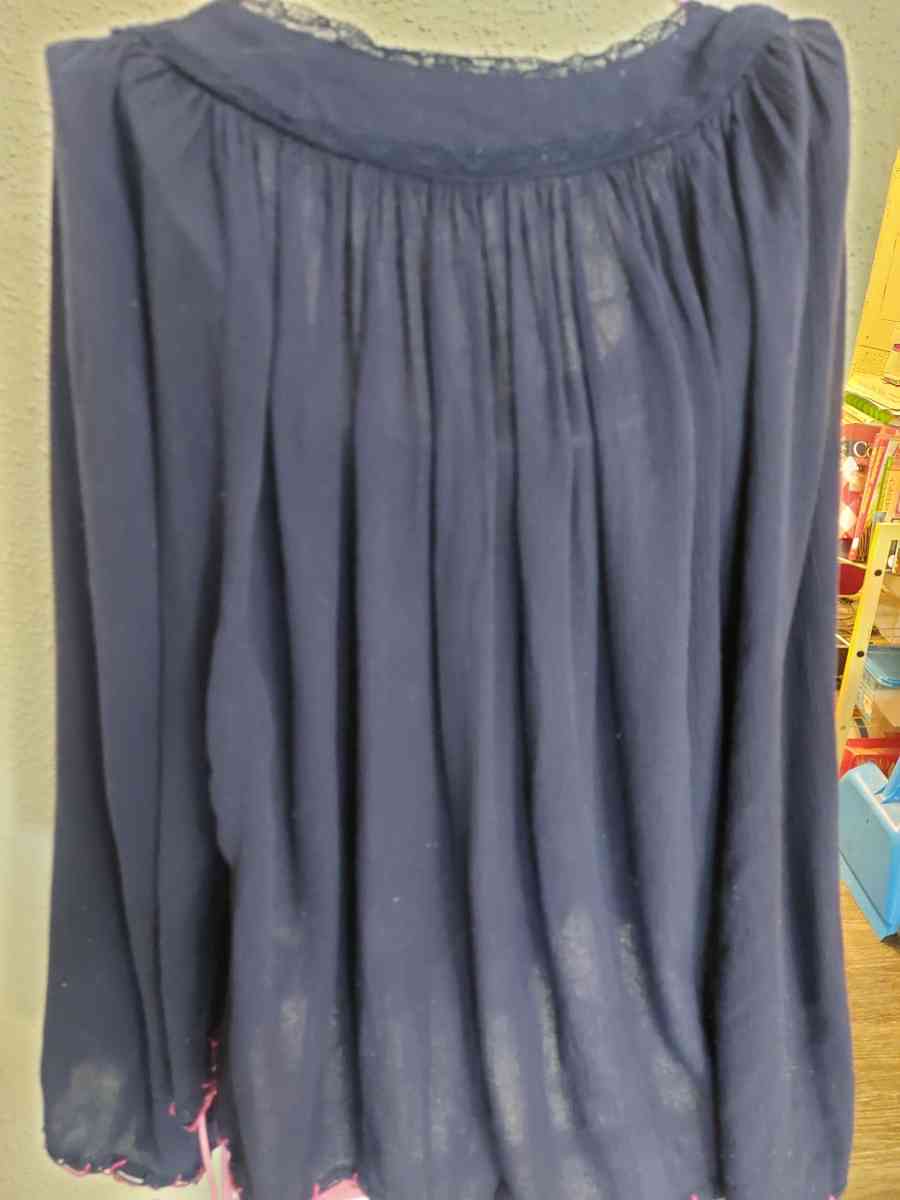 Rocks  Indigo Embroidered Boho Top Size M - Atlanta, Georgia - FleaMarketBay