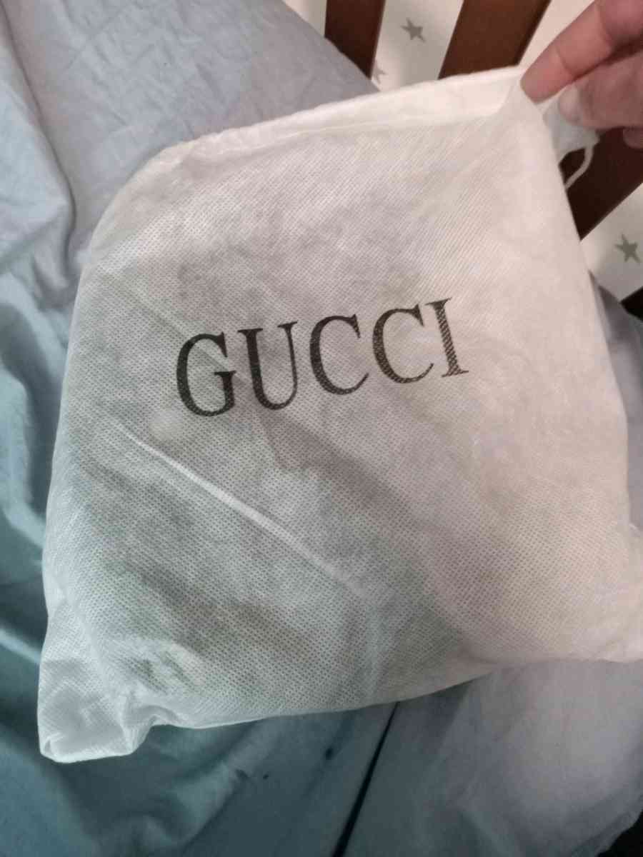 handbag brand new never used - Malden, Massachusetts - FleaMarketBay