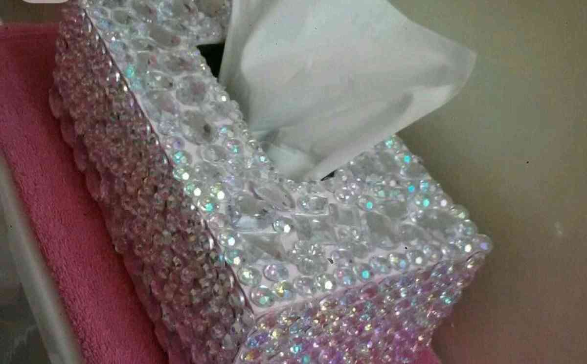 hand embellished rhinestoned shoes and accessories - Richland, Washington - FleaMarketBay