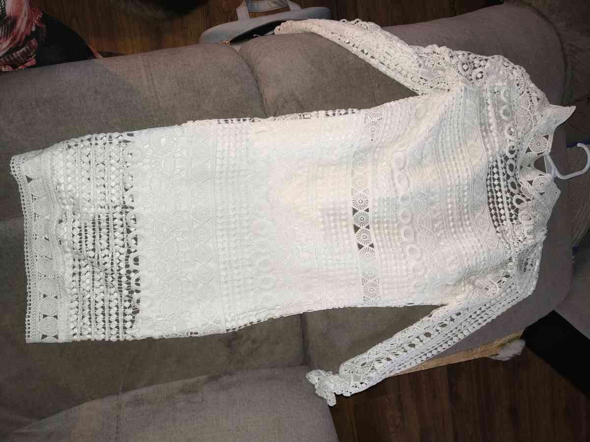 white dress - Susquehanna, Pennsylvania