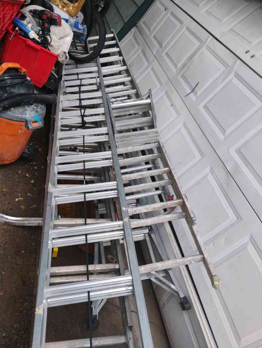28 ft aluminum extension ladder