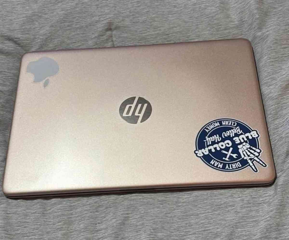 HP 14 Laptop - Clarksville, Tennessee - FleaMarketBay