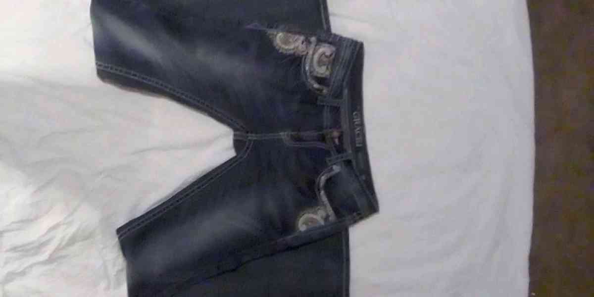 nice and new grace in LA - Lufkin, Texas - FleaMarketBay