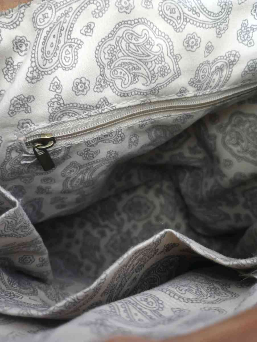 Cognac vintage vegan leather backpack - Frostproof, Florida - FleaMarketBay