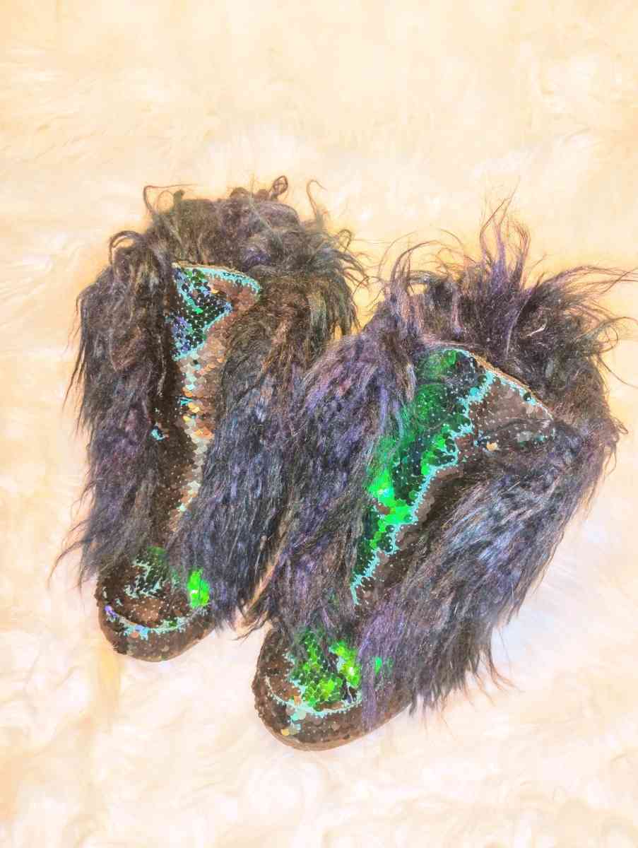 Wedge Custom Heels - Gary, Indiana - FleaMarketBay