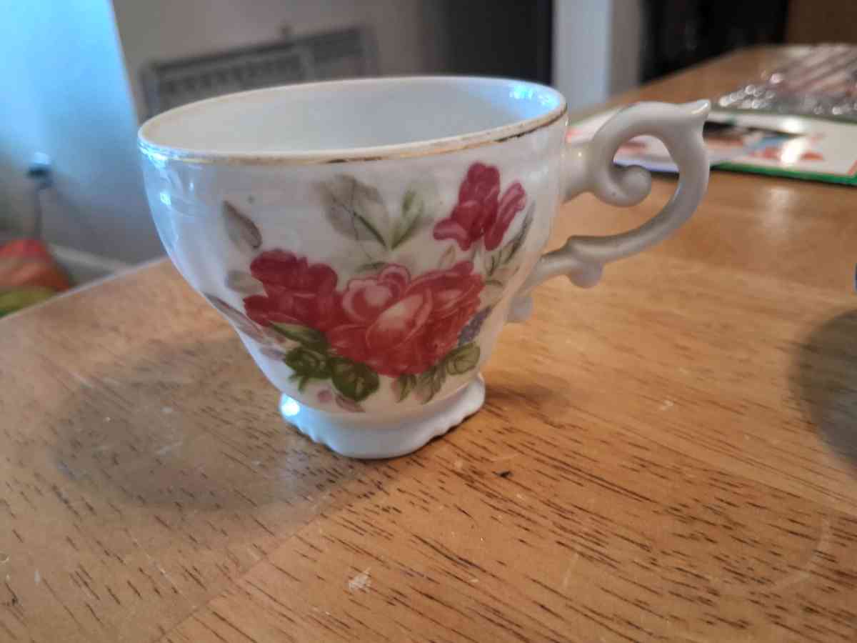 3 Pink flower teacup and saucer sets - Comstock, Michigan - FleaMarketBay