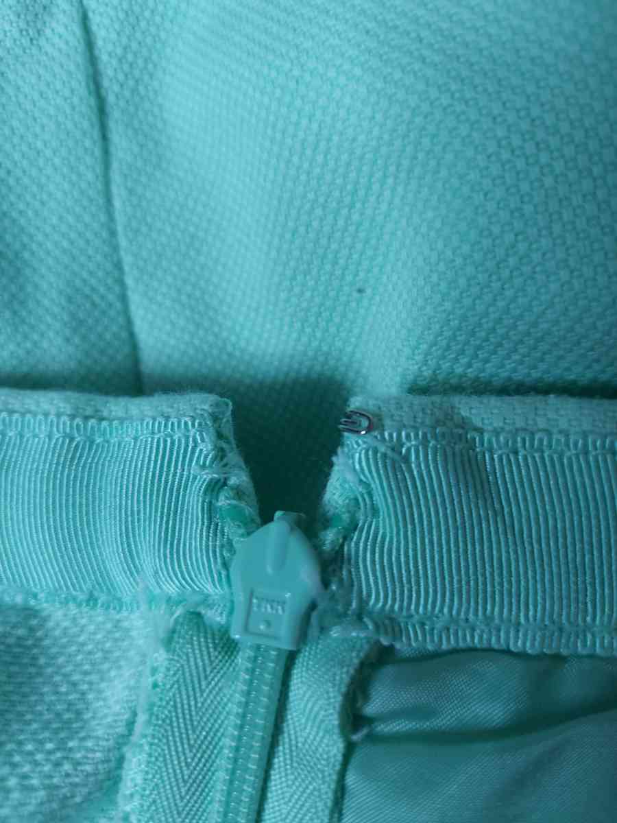 J Crew Mint Green Pleated Pique Cotton Shorts Size 2 Flaw - Atlanta, Georgia - FleaMarketBay