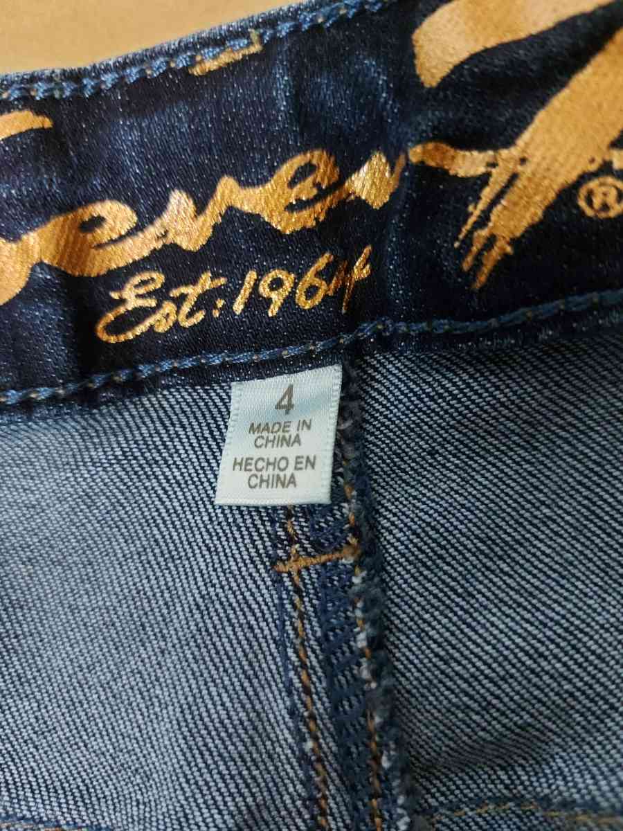 Seven7 Denim Bermuda Shorts - Atlanta, Georgia - FleaMarketBay