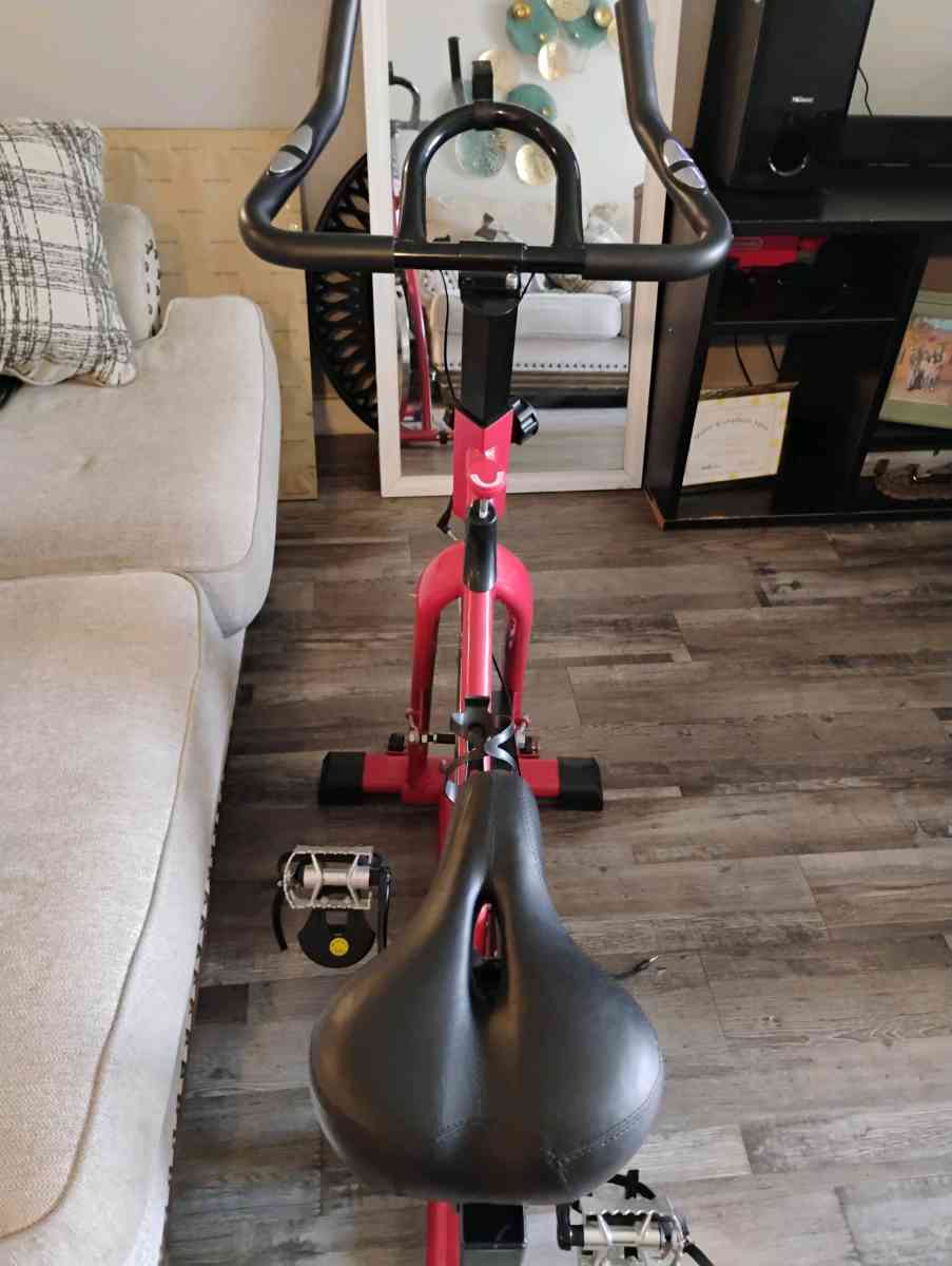 Exercise bike - Garland, Texas - FleaMarketBay