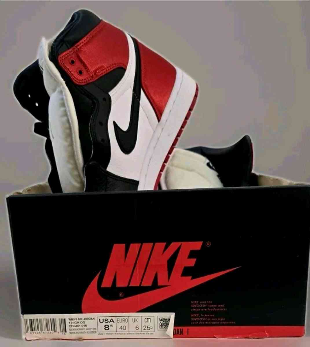 Size 85  Air Jordan 1 Retro High Satin Black Toe W - Broadview, Illinois - FleaMarketBay