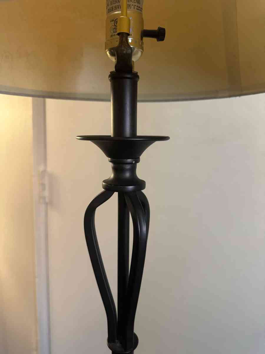 Floor Lamp - Valley Village, California - FleaMarketBay