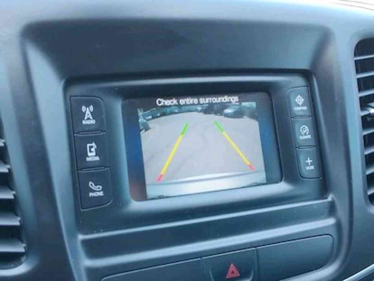 2015  Chrysler200 Limited - Las Vegas, Nevada - FleaMarketBay