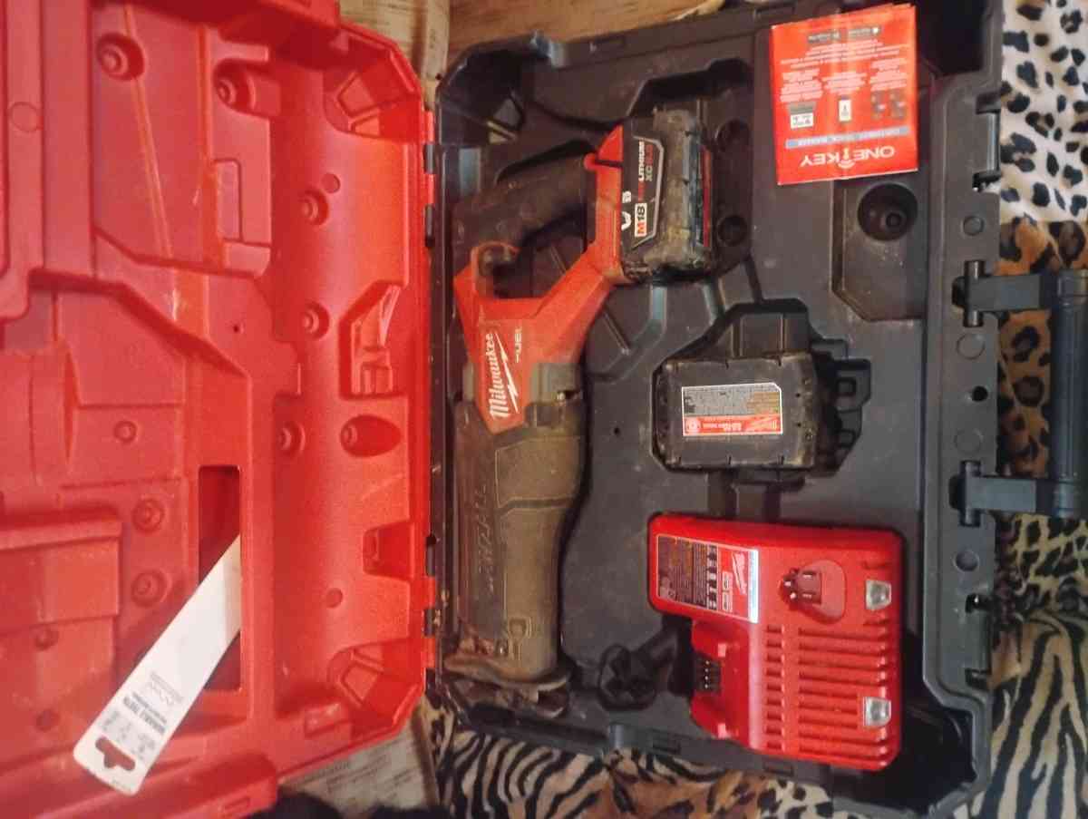 Milwaukee M18 fuel reciprocating saw - Kings Mountain, Kentucky