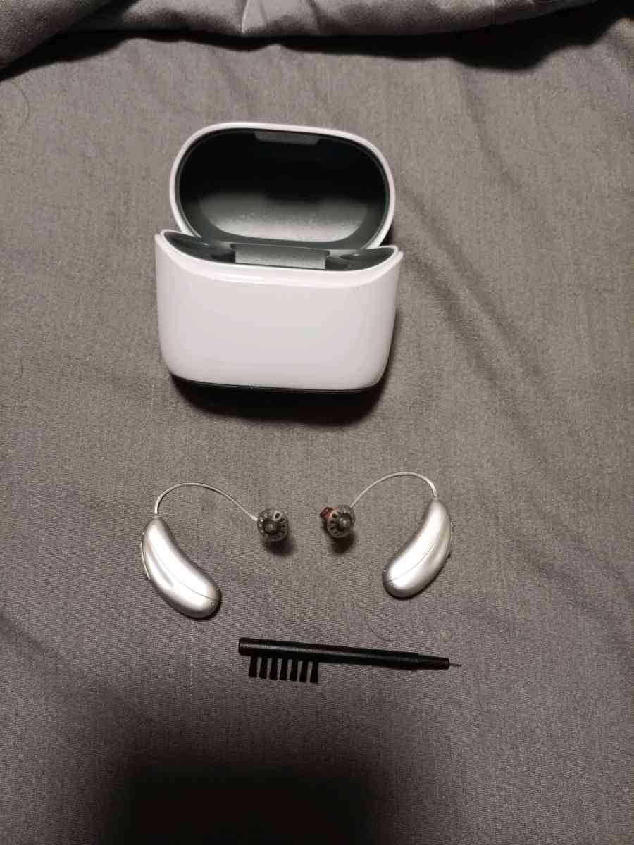 hearing aids - Cocoa, Florida - FleaMarketBay