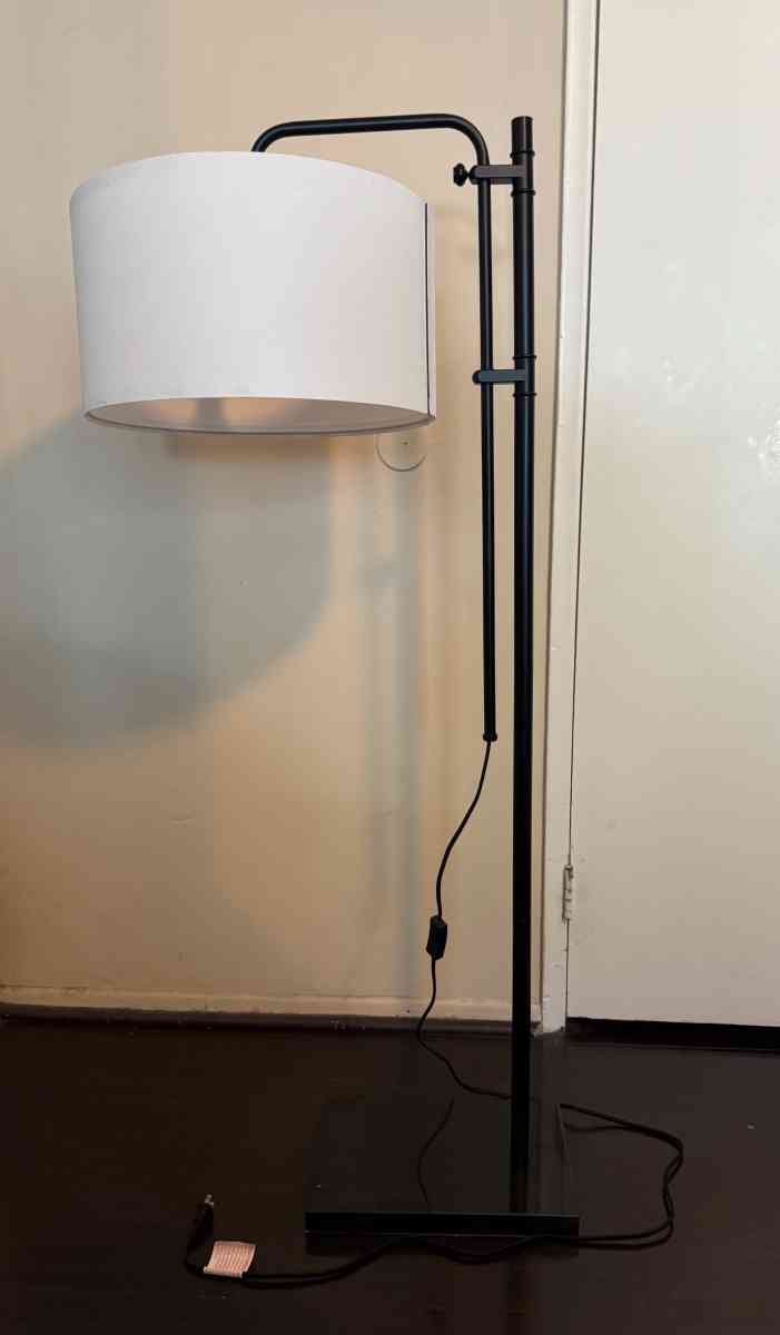 72 in Classic Black MidCentury Modern Lamp - Valley Village, California - FleaMarketBay