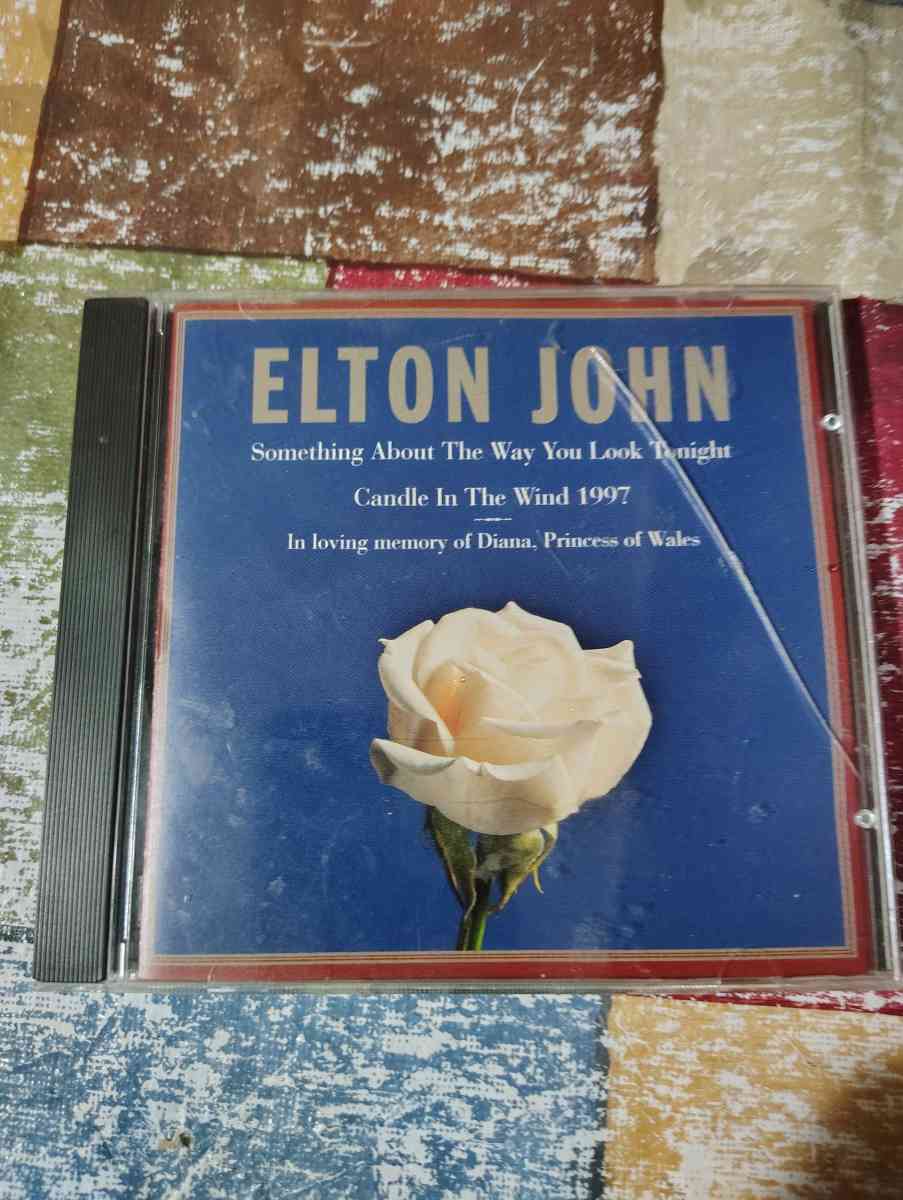 Elton John Something About The Way You Look Tonight Candle I