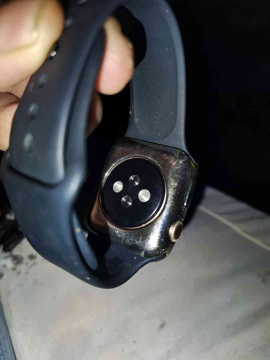 apple watch - Myrtle Beach, South Carolina - FleaMarketBay