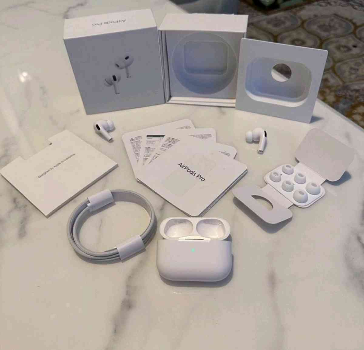 Airpods pro 2nd gen - Stockton, California - FleaMarketBay