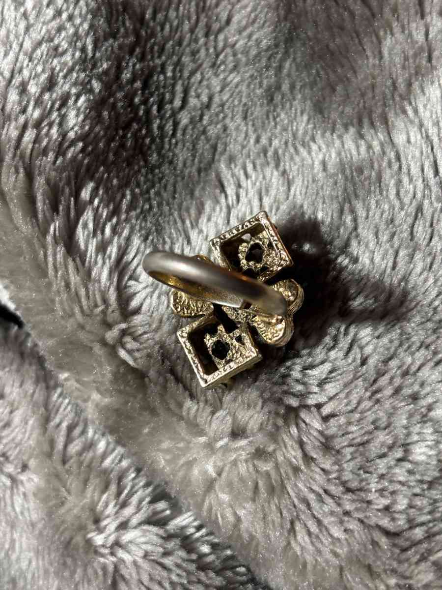 Sarah Coventry Ring - Manitou Beach, Michigan - FleaMarketBay