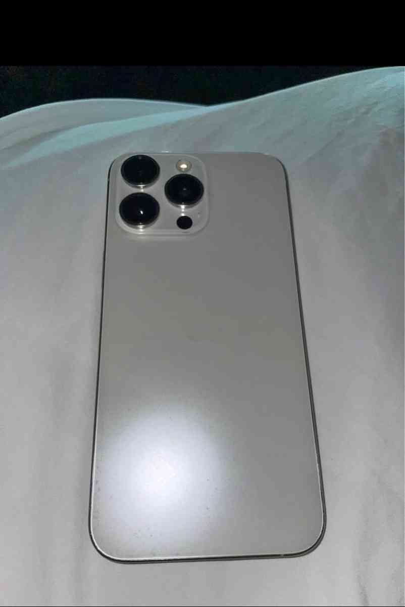 IPhone 15 Pro Max - Clarksville, Tennessee - FleaMarketBay