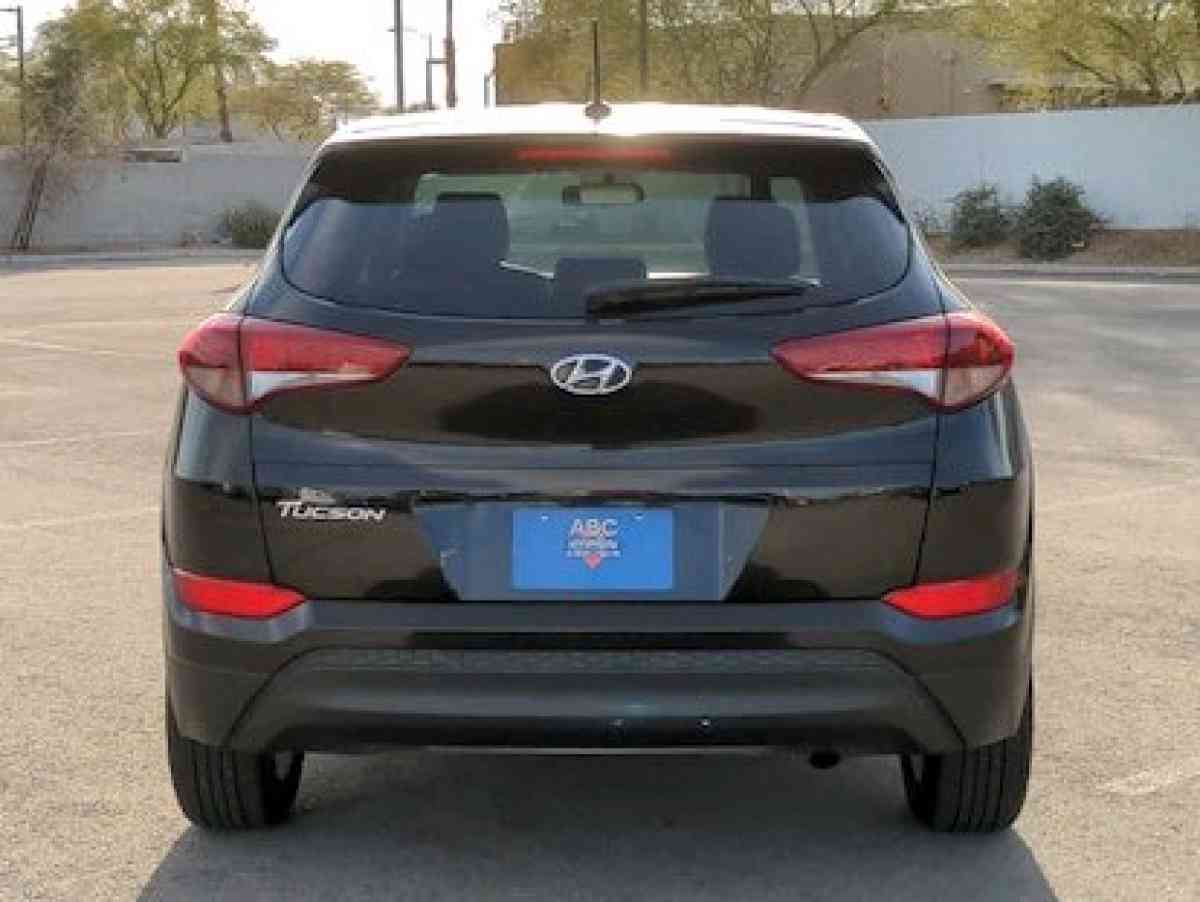 2017  HyundaiTucson SE - Las Vegas, Nevada - FleaMarketBay