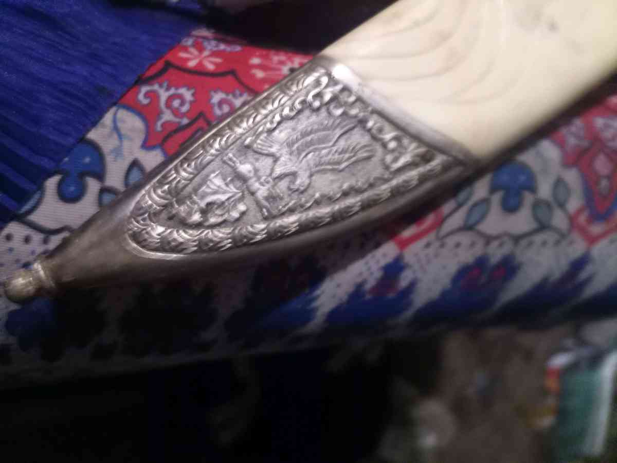 knife with 9in blade - Osage, Oklahoma - FleaMarketBay