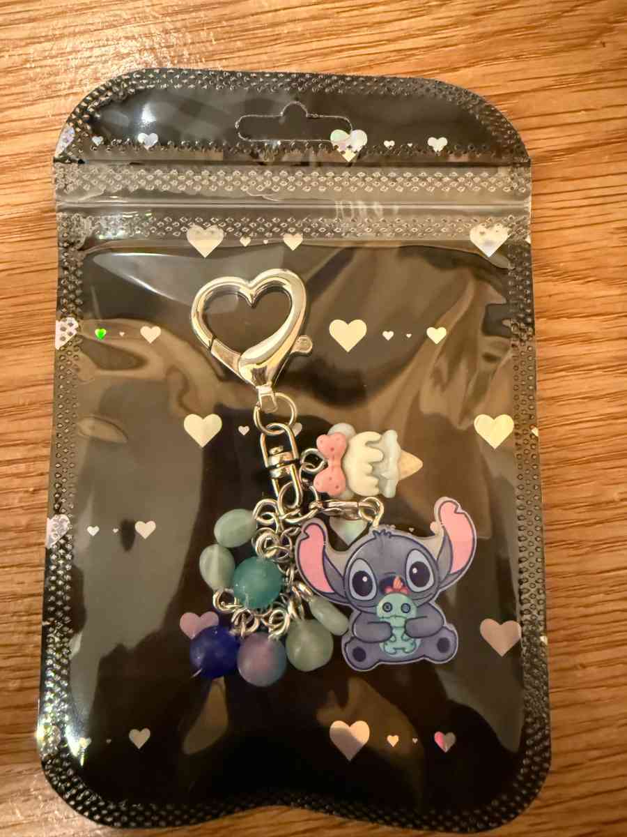 stitch dangle keychain - Bakersfield, California
