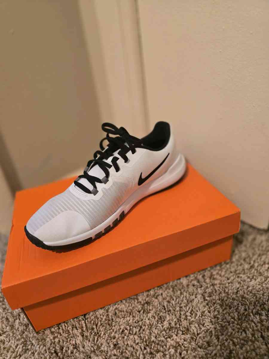 Men Nike Running Sneaker - Augusta, Georgia - FleaMarketBay