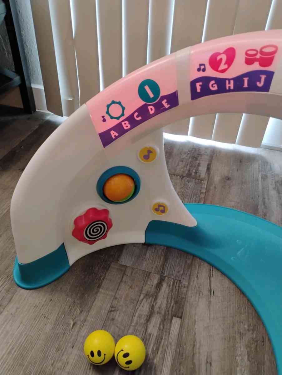 toy for baby - Garland, Texas - FleaMarketBay