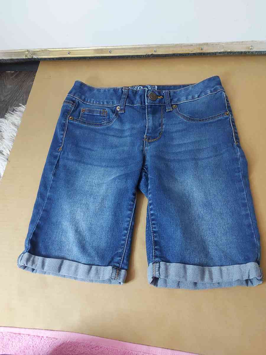 SO Denim Bermuda Short Size 7 - Atlanta, Georgia