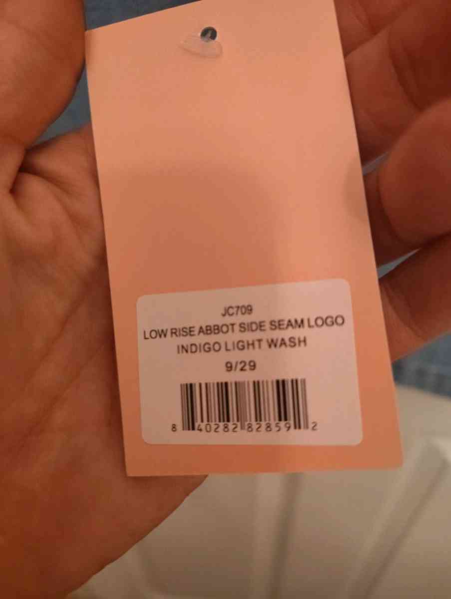 Juicy Couture wide leg jeans - Kissimmee, Florida - FleaMarketBay