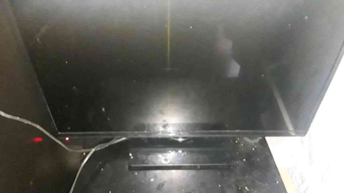 television - Garden Grove, California - FleaMarketBay