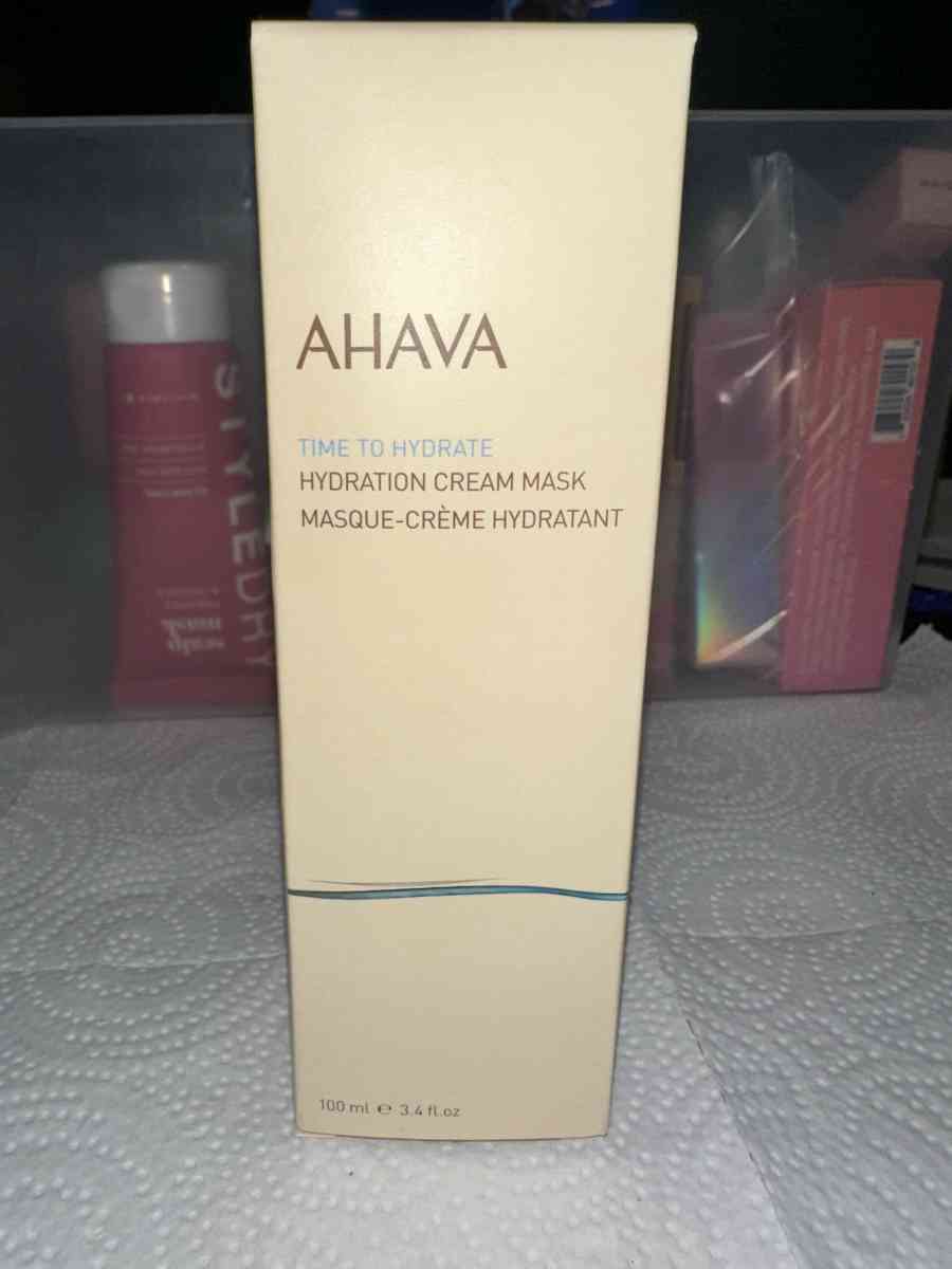 AHAVA Hydration Cream Mask - Round Lake, Illinois