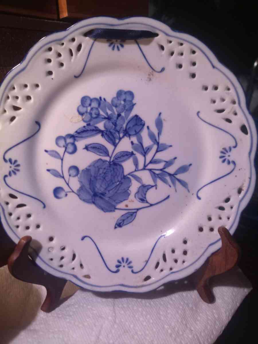 collectable plates - Osage, Oklahoma
