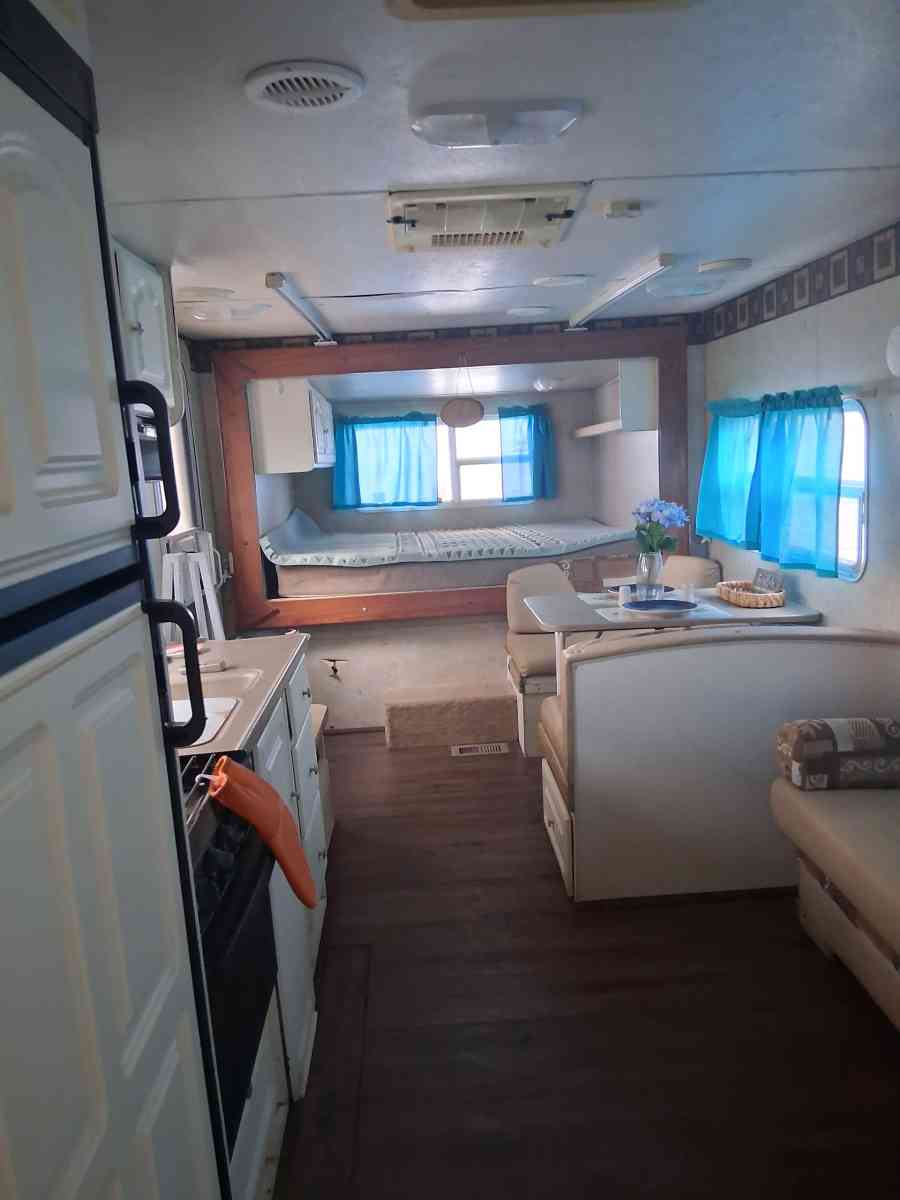 Malibu camper - Macon, Georgia - FleaMarketBay