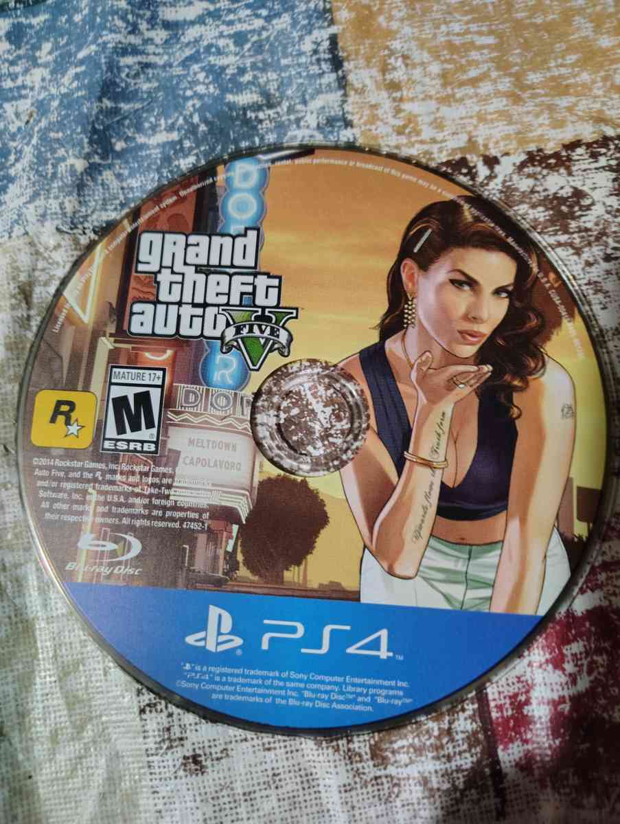 GTA Five PS4 Disc looks brand new still hasmap - Scottsburg, Indiana - FleaMarketBay